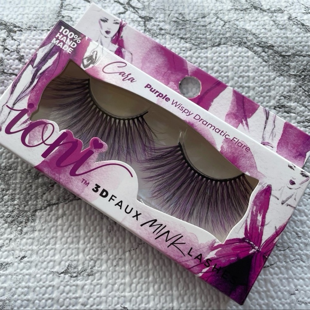 Ioni Lashes